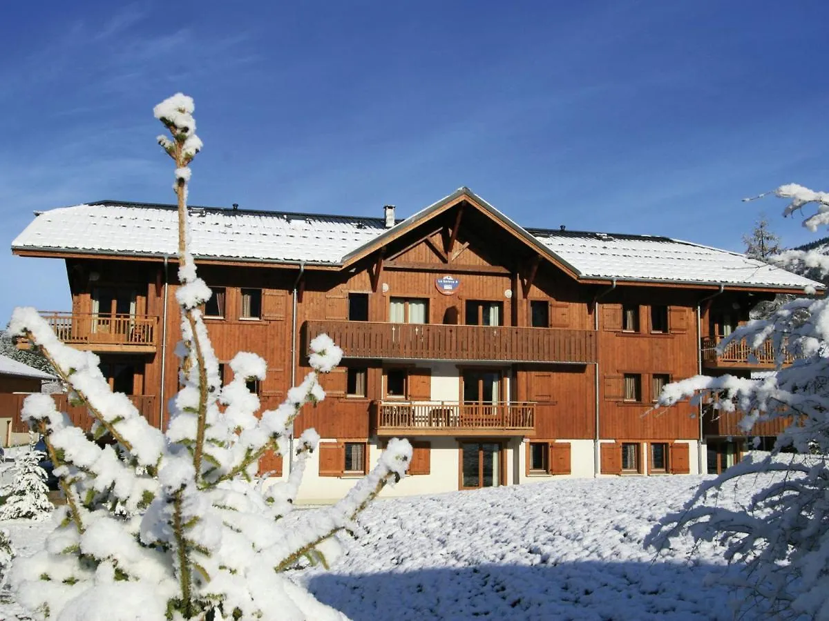 Apartment With A Balcony In Le Grand Massif Samoëns