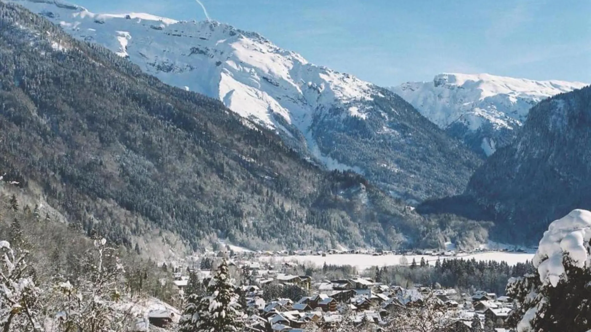 Apartment With A Balcony In Le Grand Massif Samoëns Francia